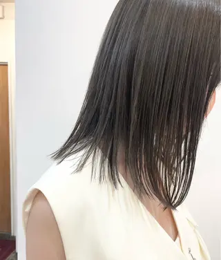 ミディアム カラー 【arc】Ruri コテ巻き風パーマのヘアスタイル