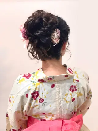 ヘアアレンジ 鷲見 望のヘアスタイル