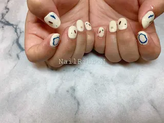 ネイル ネイルリボン 伊藤のネイルデザイン
