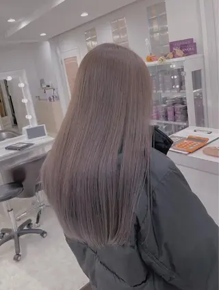 セミロング ❄️💛エクステ ブリーチ❄️yukiのヘアスタイル