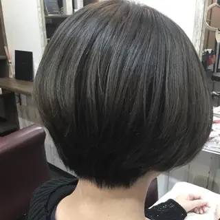 ショート カラー パーマ embrace エンブレイスのヘアスタイル