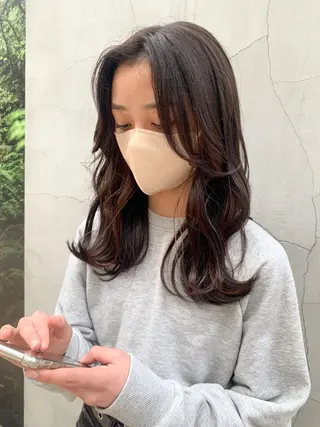 ミディアム カラー ヘアアレンジ yuka .のヘアスタイル