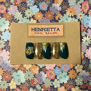 ネイル HENRIETTA NAILSALONのネイルデザイン