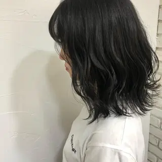 ミディアム カラー GLROW haruhiのヘアスタイル