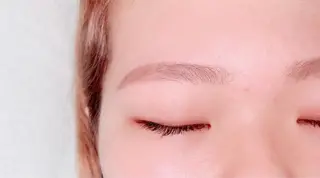 アイブロウ alice tokyo 錦糸町店所属・alicetokyo 大城の眉毛・アイブロウイメージ