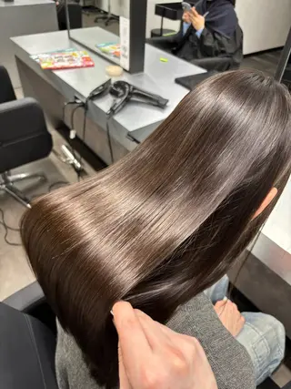 セミロング 【美髪/艶縮毛矯正】 ☘️Taketo☘️のヘアスタイル