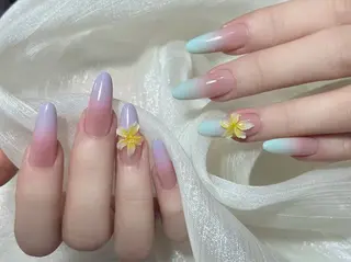 ネイル 櫻井 奈美子のネイルデザイン