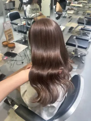 カラー 透明感カラー/縮毛 みさき🦭のヘアスタイル