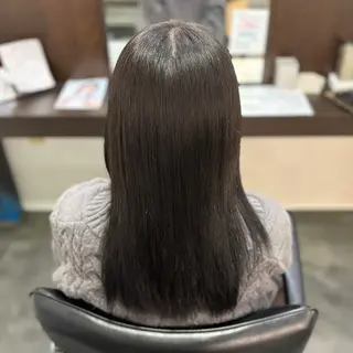 セミロング カラー 奥山 和奏のヘアスタイル