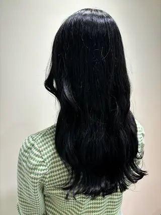 ロング カラー ducha所属・DUCHA Tomida naoのヘアスタイル