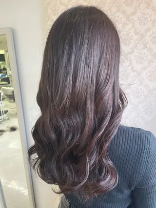 ロング ヒヨシ ルナのヘアスタイル