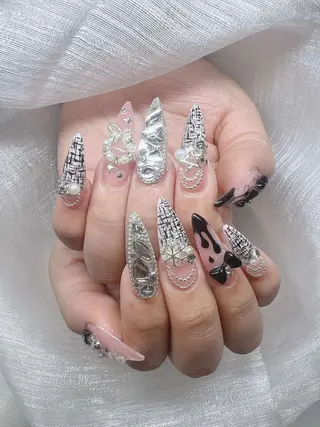 ネイル Lee Nailsのネイルデザイン