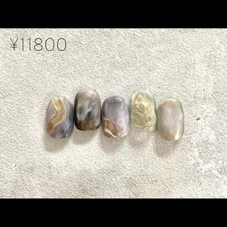 ネイル KUROIWA KAORIのネイルデザイン