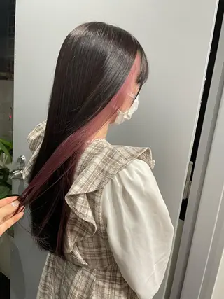 ロング カラー ミルクティー× グレージュMOMOのヘアスタイル