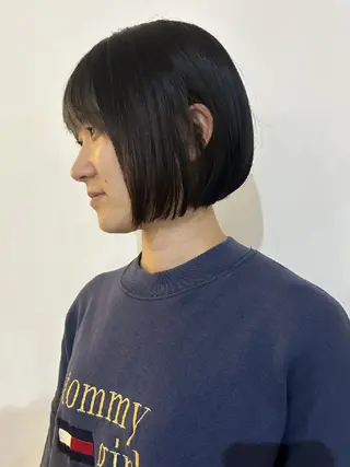 ショート 🐝 朝ラク・扱いや すいボブ／専門🐝のヘアスタイル