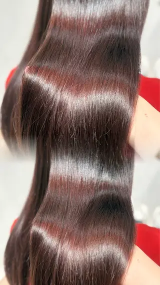 ロング ココロ cocoroのヘアスタイル