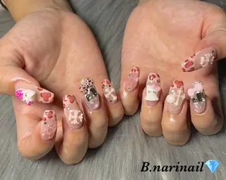 ネイル b.nari nailのネイルデザイン