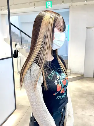 ロング カラー マツエク・マツパ ハイトーン特化 pepe🎀のヘアスタイル