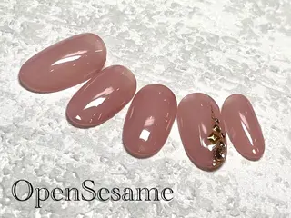 ネイル 遠藤 志乃のネイルデザイン