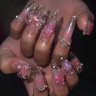 ネイル PINS16所属・くれは🩵💙 PINS16のネイルデザイン