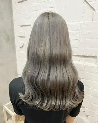 ロング カラー ヘアアレンジ 【ピンク/韓国ヘア/ ヘアセット】亜海のヘアスタイル