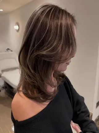 YAMADA KOKOROのヘアスタイル