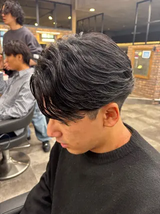 メンズ フェザーパーマ職人 🪽yutoのヘアスタイル