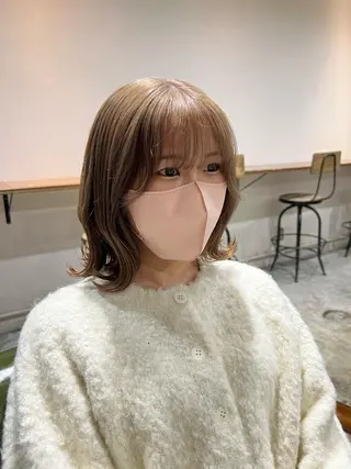 セミロング カラー オカベ ショウマのヘアスタイル