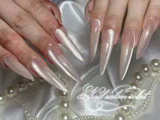 ネイル éclat ⸝꙳.⋆ 栄｜久屋大通のネイルデザイン