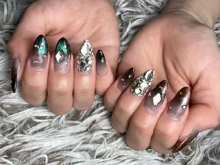 セミロング ネイル ✴︎ Delightのネイルデザイン