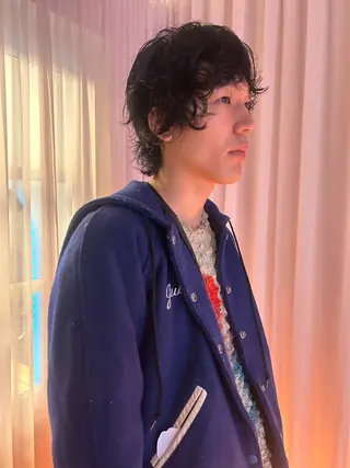 ミディアム パーマ メンズ DIXBON所属・メンズパーマ ナカムラヒロトのヘアスタイル