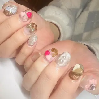 ミディアム Nail Salon midnightのネイルデザイン