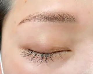 アイブロウ 木藤 みれのマツエク・マツパデザイン