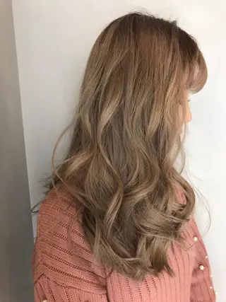 ロング カラー L’atelier BROCANTE （ラトリエ　ブロカント）所属・BROCANTE立川 karasawa.nのヘアスタイル