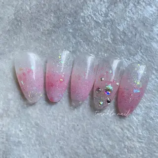 セミロング sincere nailのネイルデザイン