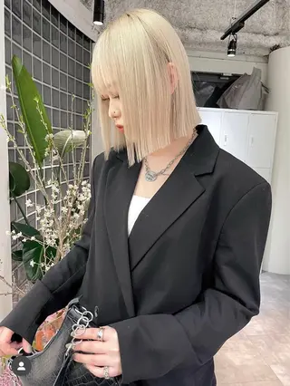 ショート pele 梅田　annex所属・PELEハイトーン shinobuのヘアスタイル