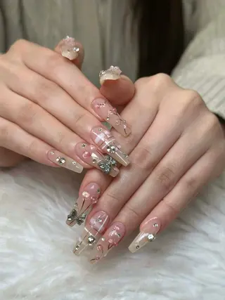 ネイル NIE MoMoのネイルデザイン