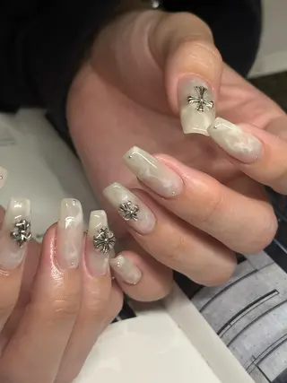 ネイル m o m o / 高岡ネイルのネイルデザイン