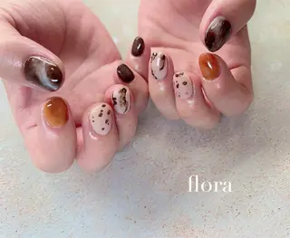 ネイル flora所属・もりした とものネイルデザイン
