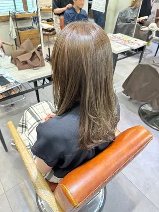 ミディアム カラー JYUNESU表参道所属・韓国ヘア🇰🇷🎀 透明感カラーのヘアスタイル