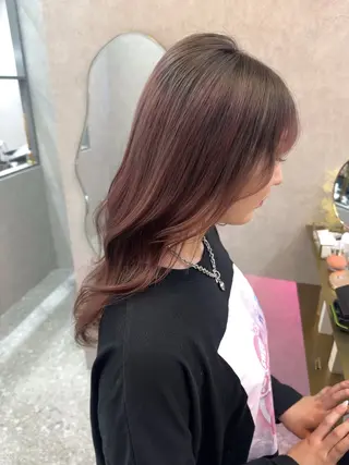 セミロング カラー ヘアアレンジ yuuto🌈 冬の透け感カラーのヘアスタイル