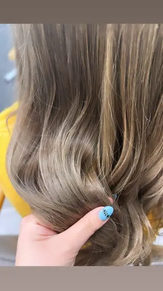 ロング あいか🌷韓国ヘア/ 艶髪/ハイトーンのヘアスタイル