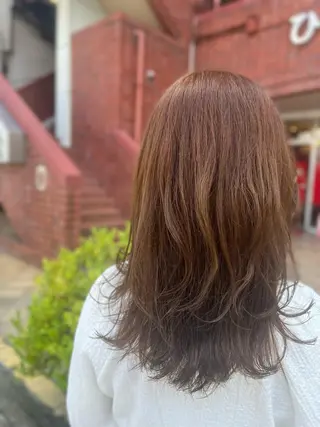 ミディアム カラー 藤川 瑛梨奈のマツエク・マツパデザイン