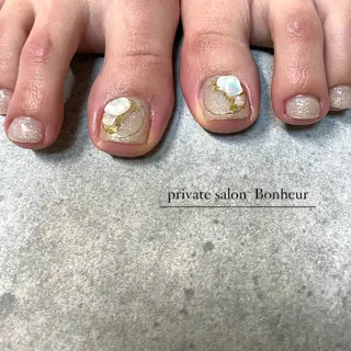 ネイル BONHEUR Annaのネイルデザイン