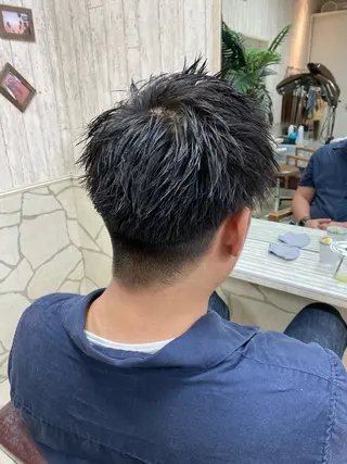 ショート メンズ 髪質改善【縮毛矯正】 美髪ボブを量産する人のヘアスタイル