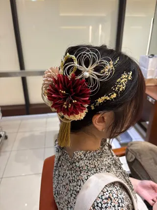 ヘアアレンジ WACHI AYATOのヘアスタイル