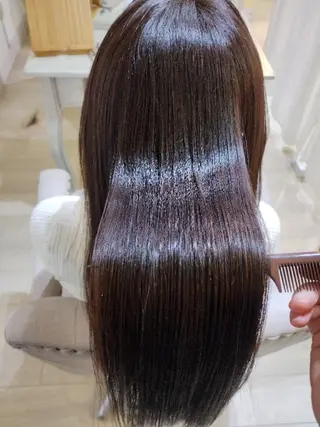 ロング amiu/カラー/ス パ🐰土井志歩のヘアスタイル