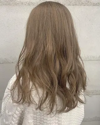 カラー 透明感/オリーブ/ グレージュ/YUKAのヘアスタイル