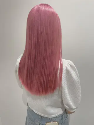 ロング カラー ikuma/ ミルクティーのヘアスタイル