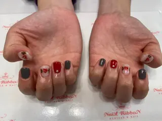 ネイル ネイルリボン 受付スタッフのネイルデザイン